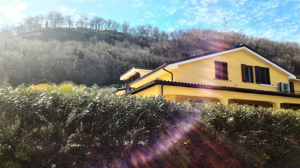La Dolce Vallata Montefiore dellʼAso Buitenkant foto